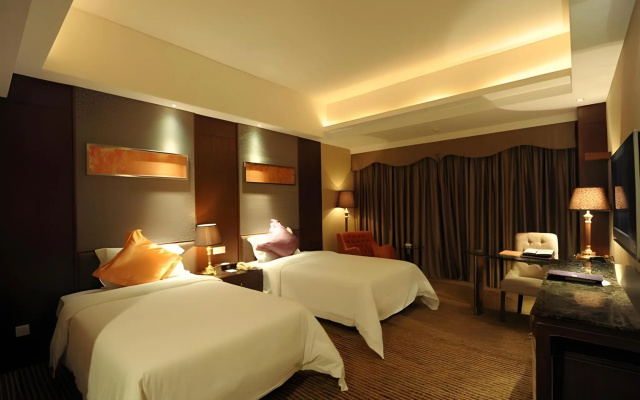 The Clipper Hotel