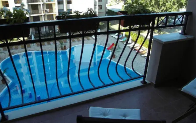 Alexandrovi Apartment in Cascadas Complex