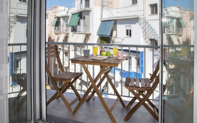 Апартаменты Lovely apartment close to Acropolis by GHH Афины