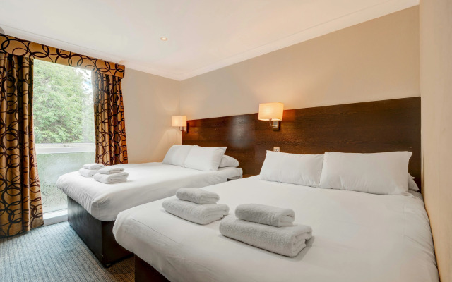 Liverpool Aigburth Sefton Park Hotel By Belvilla