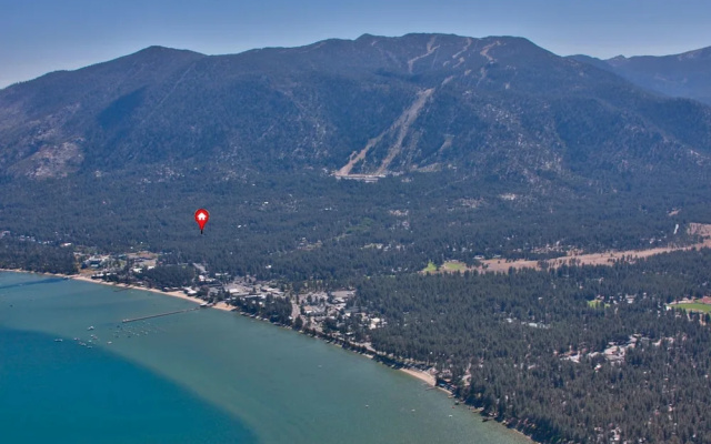 Heavenly Pines by Lake Tahoe Accommodations