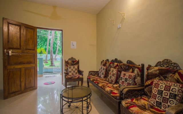 OYO 16456 Home Decent 1BHK Vagator