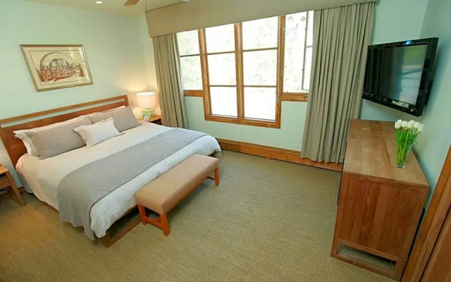 Highlands Townhome #17