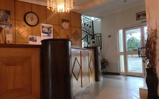 Meaglent Hotel