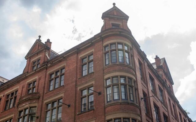 Апартаменты Superb Duplex Apartment in Central Manchester вид на фасад