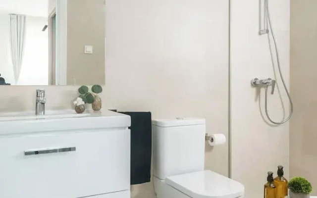 Modern Apartment With Views Urban Sky 26ke