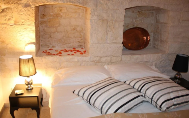 Trulli Gallo Rosso