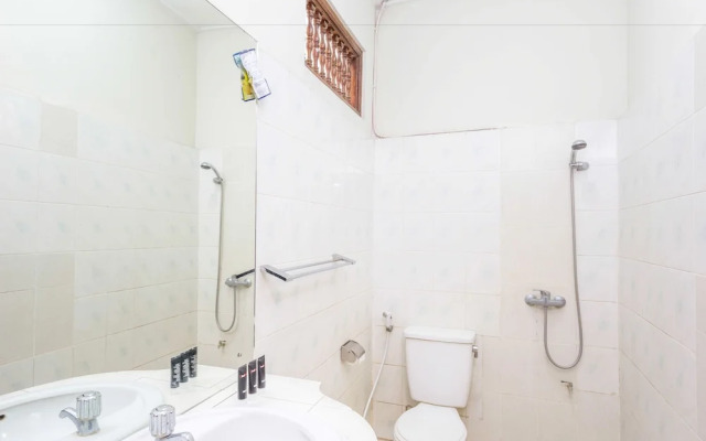 RedDoorz Sanur 3