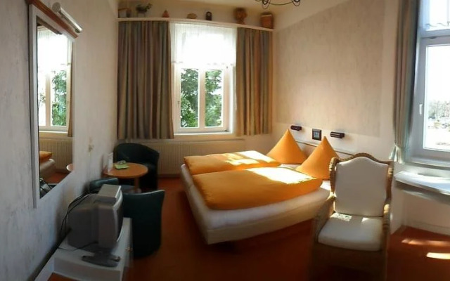 Hotel Schloonsee