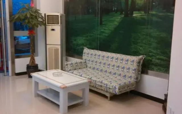 Da Ben Express Hotel (Yantai Railway Station Store)