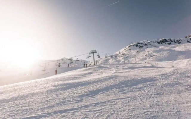 Chalet in Val Thorens Near Ski Slopes