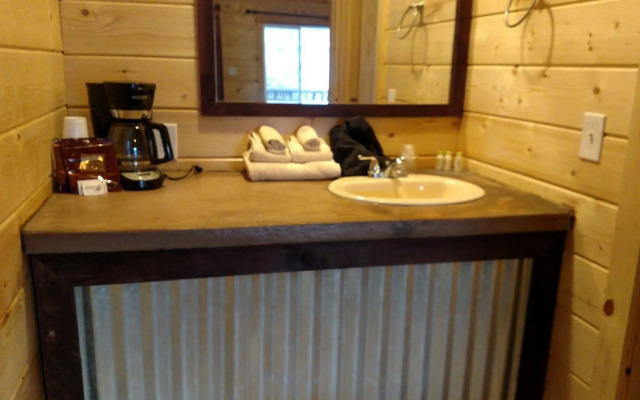Bryce Valley Lodging