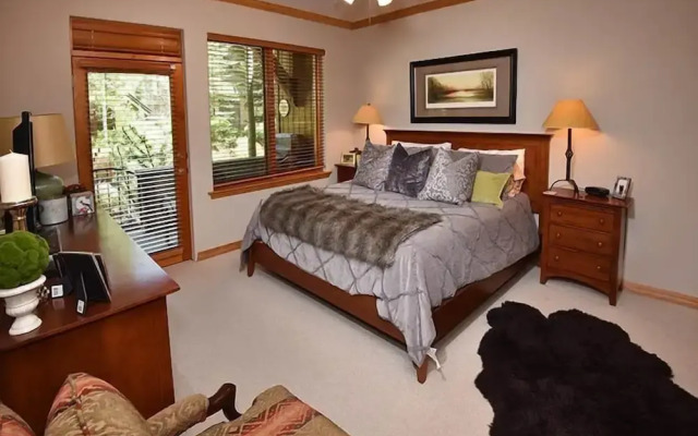 Arrowhead Village Condo - 104 Aspenwood Lodge