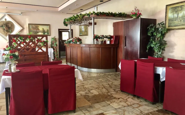 ABC HOTEL s.r.o.