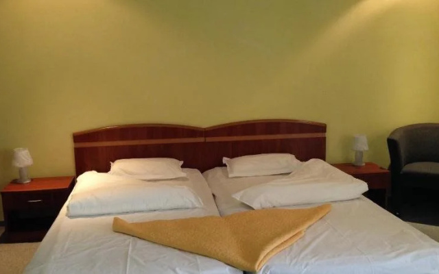 Hotel Philoxenia