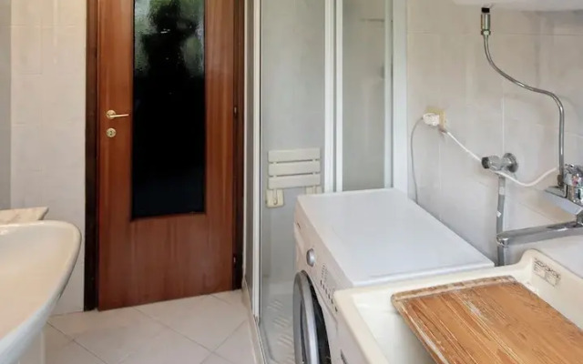FARE BnB Room Via Monte 14