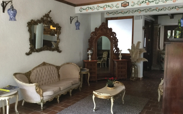 Hotel Grand Maria