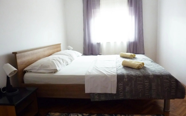 Bozica - 70m from the beach & parking - A4-drugi kat(6)