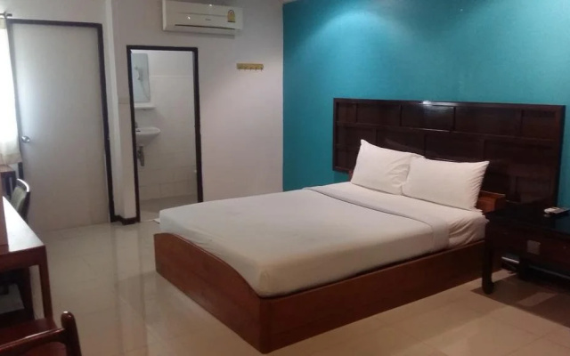 Phanthong Hotel
