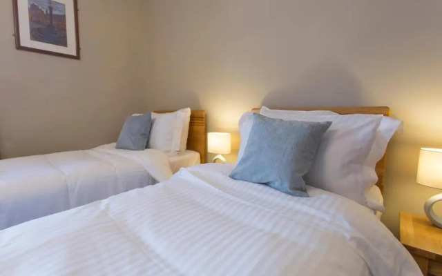 The Wheatsheaf Hotel