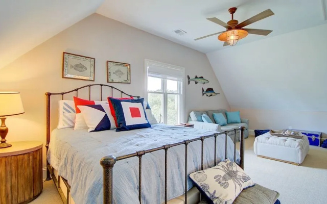 Eastland House by Peace Vacations