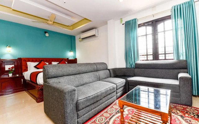 Oyo 28276 Harshavardhana Inn