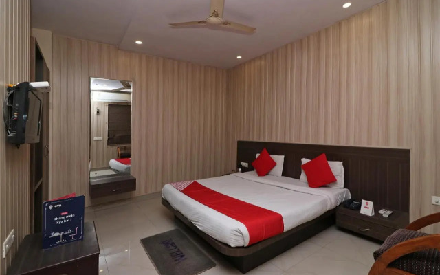 Hotel Ganga Palace