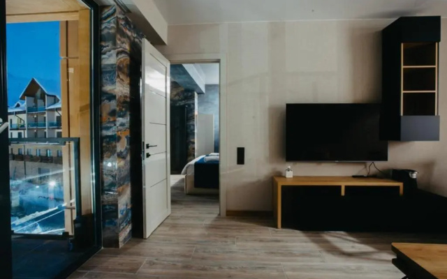 Evdo Apartments F4 Family Suite