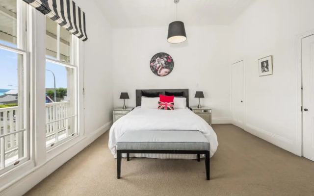 Ports Keep - Napier Holiday Home