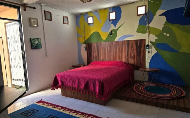 Casa del Árbol Hostel Xochimilco