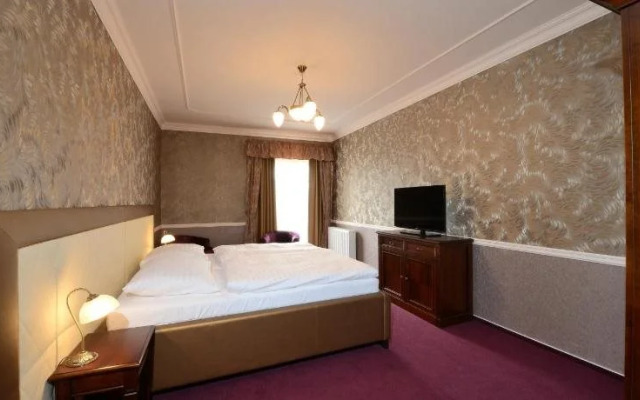 Hotel Gold Chotoviny