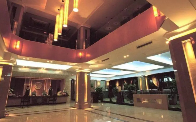 Chengdu Emeishan Hotel