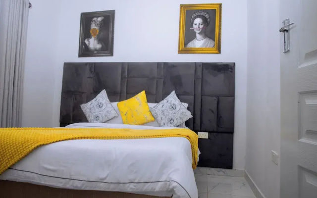 Luxury 2 Bed Self Catering Apartment in Masvingo