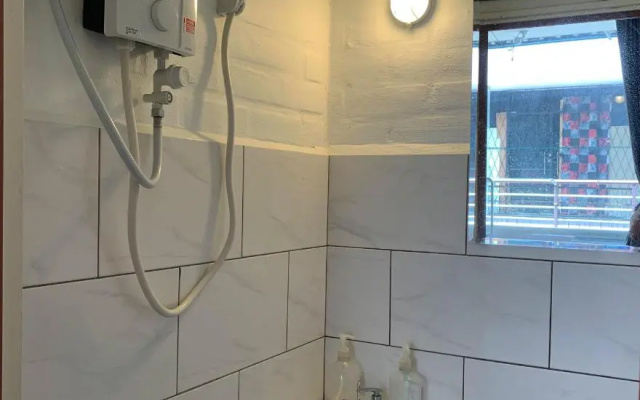 AE Semporna Guesthouse