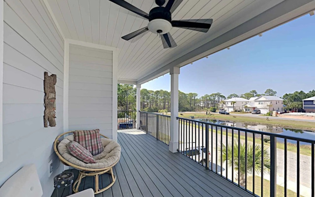 Sunshine Vacation Home by Southern Vacation Rentals