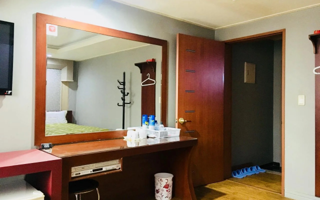 Libero Jeju Love Hotel