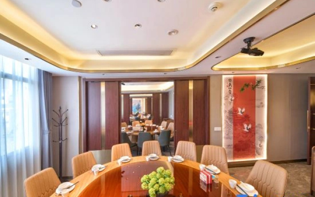Vienna 3 Best Hotel (Tianzhu Mahuang Long)