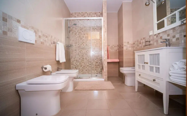 Chalet con Piscina Privada y Vistas