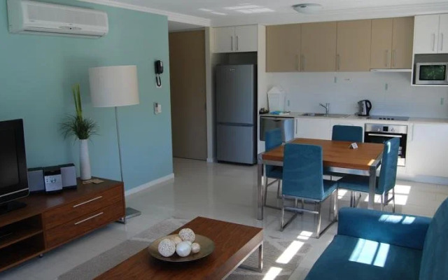 Summit Apartments Airlie Beach