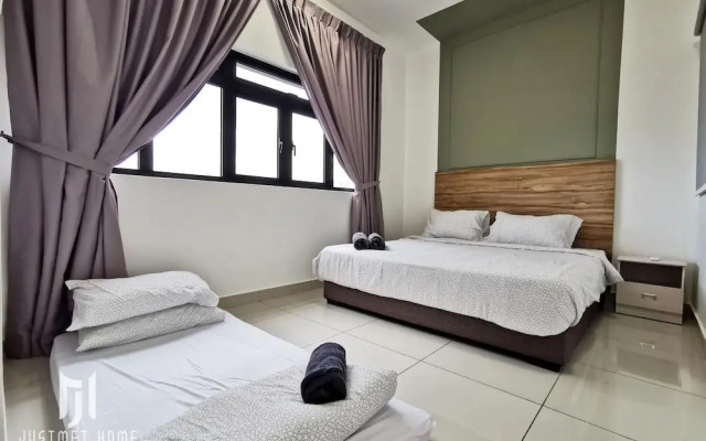 Meridin Medini Apartments