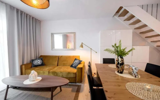Large Holiday Home, Sauna, Whirlpool