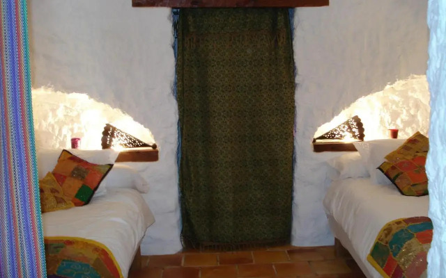 Cueva de La Alegría