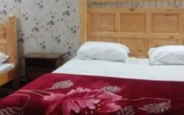 Anwar-ul-Madina Hotel Naran
