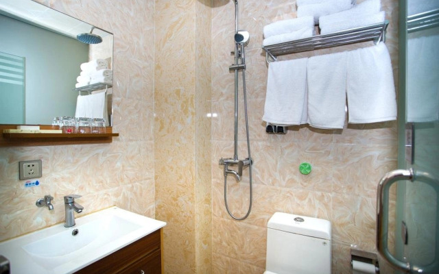 Yijia Hotel Dalian
