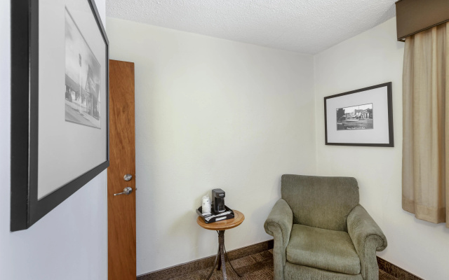 Best Western Pioneer