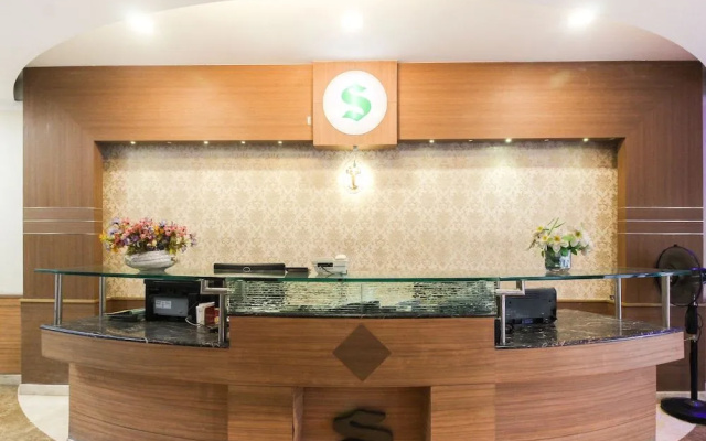 Collection O 48362 Hotel Sri Ram International