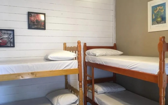 Beach Hostel Cabo Frio