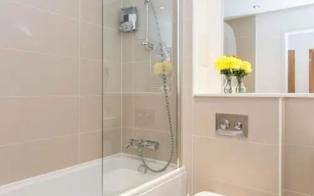 Greenwich/02 Luxury Apartment