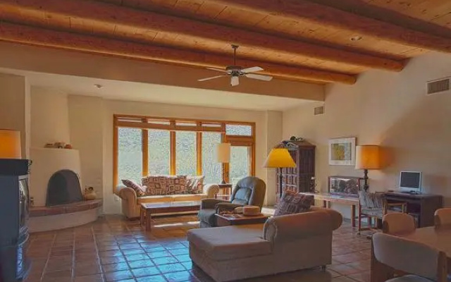 Tucson Vacation House in a Wildlife Sanctuary