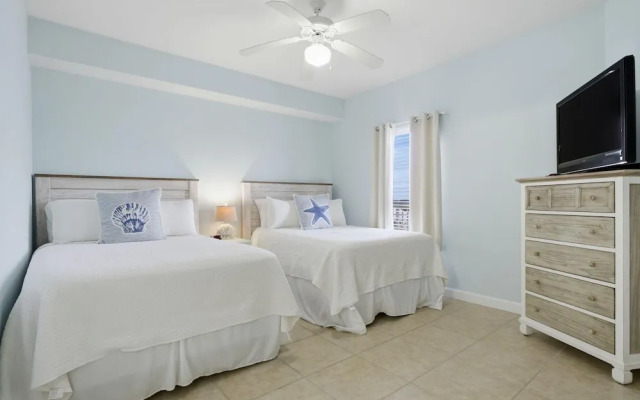 Admiral's Quarters 506